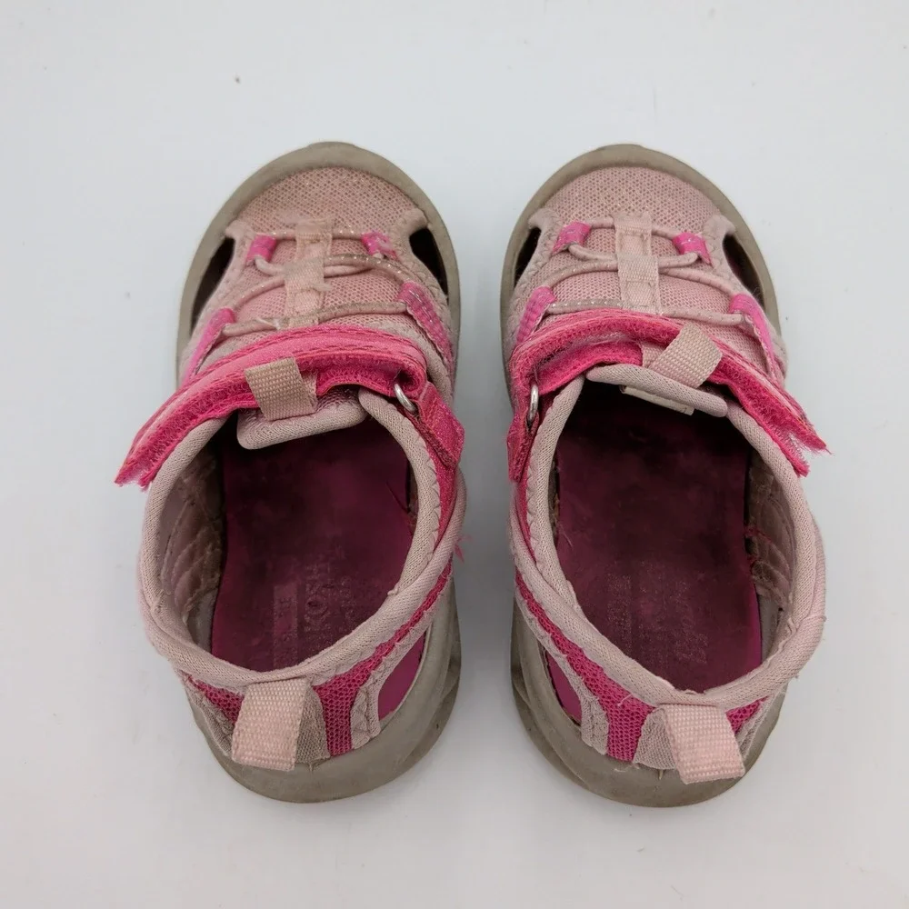 OshKosh Bgosh Abe Toddler Girls Pink Glitter Water Sandals Size 9M OS24G17H